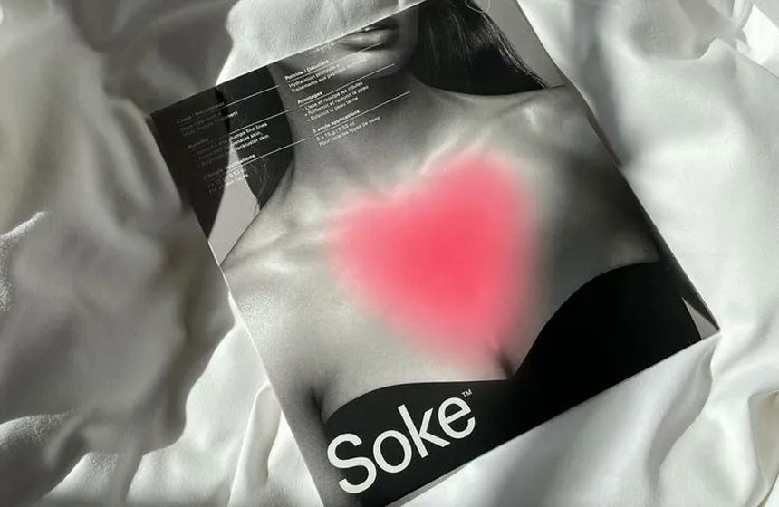 Retail boss review of hydrogel treatment masks image of Soke beauty chest and décolletage